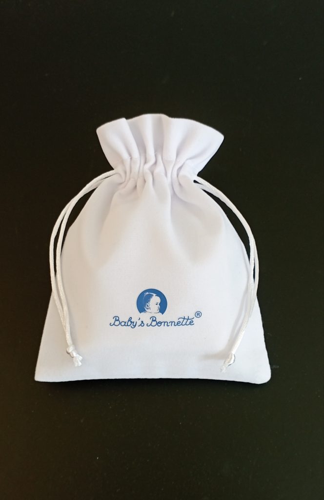 Soft velvet protective case for your Baby’s Bonnette